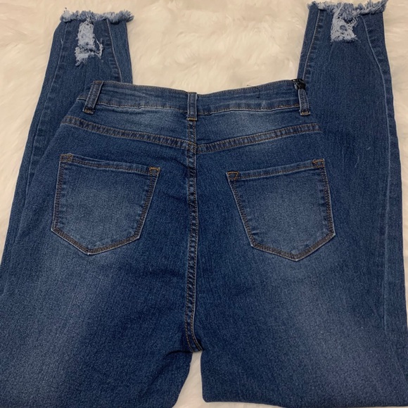 Jeans - Picture 3 of 4